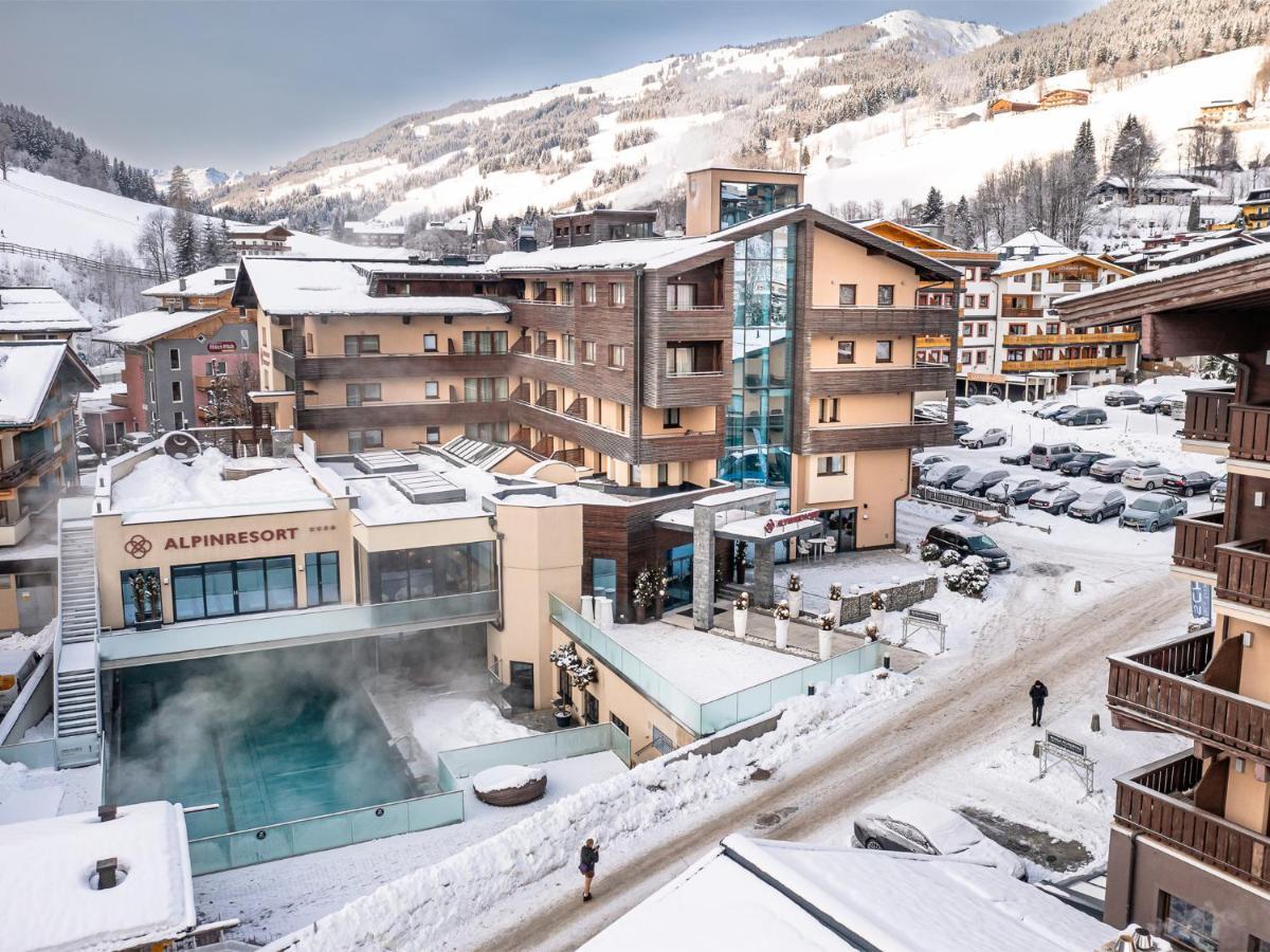 Alpinresort Valsaa - Sport & Spa Saalbach-Hinterglemm Extérieur photo
