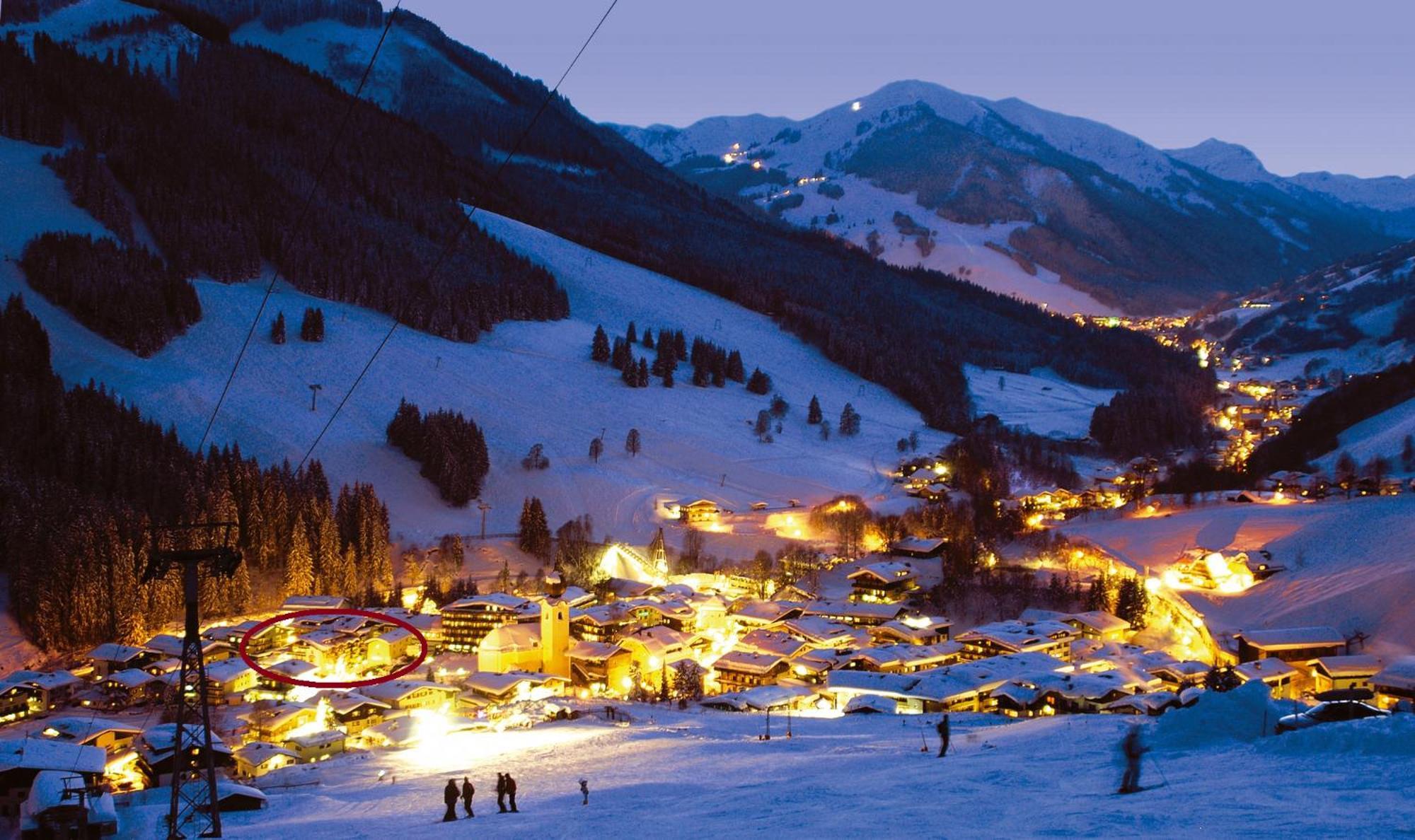Alpinresort Valsaa - Sport & Spa Saalbach-Hinterglemm Extérieur photo