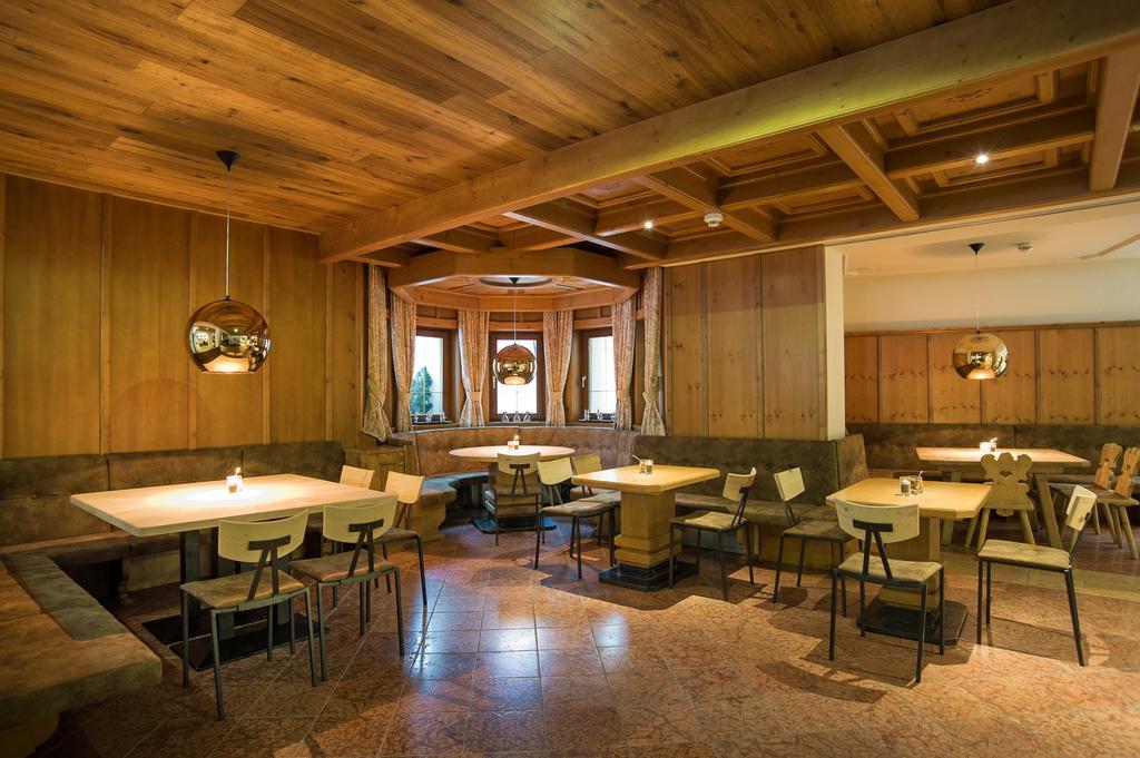 Alpinresort Valsaa - Sport & Spa Saalbach-Hinterglemm Extérieur photo